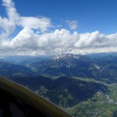Flugwegposition um 12:19:55: Aufgenommen in der Nähe von Gemeinde Saalfelden am Steinernen Meer, 5760 Saalfelden am Steinernen Meer, Österreich in 3066 Meter